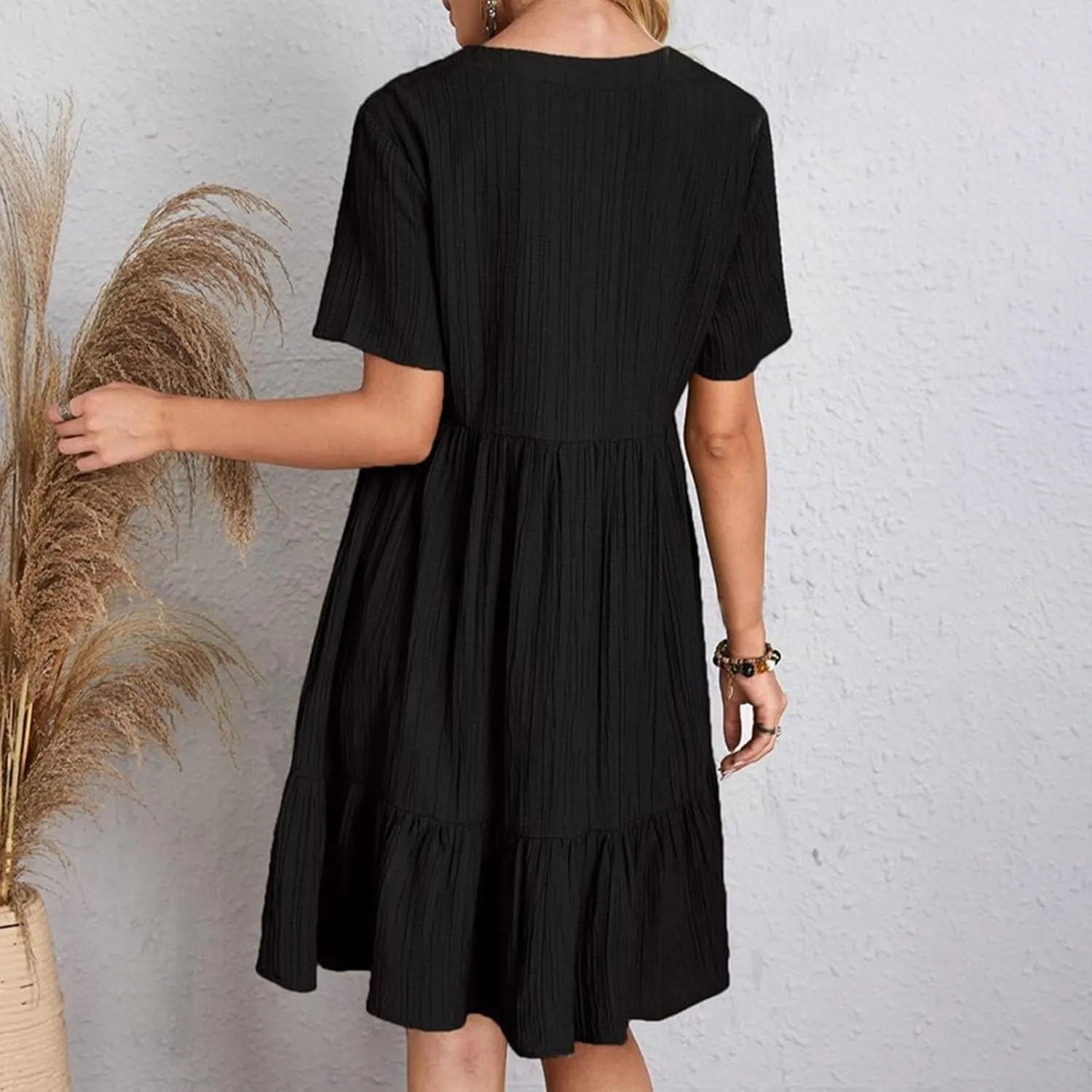 Boho Dresses for Women 2025 Summer Short Sleeve Midi Dresses V-Neck Knit Pleated A Line Swing Casual Loose Basic Dress