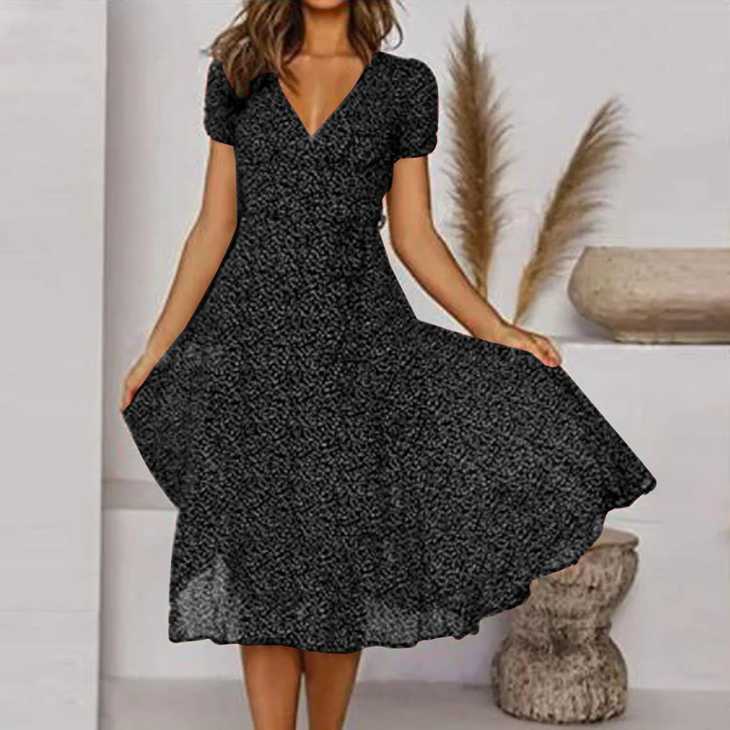 Floral Dresses for Women 2024 V Neck Short Sleeve Midi Dress High Waist Elegant Flowy Smocked Dress Summer Dresses