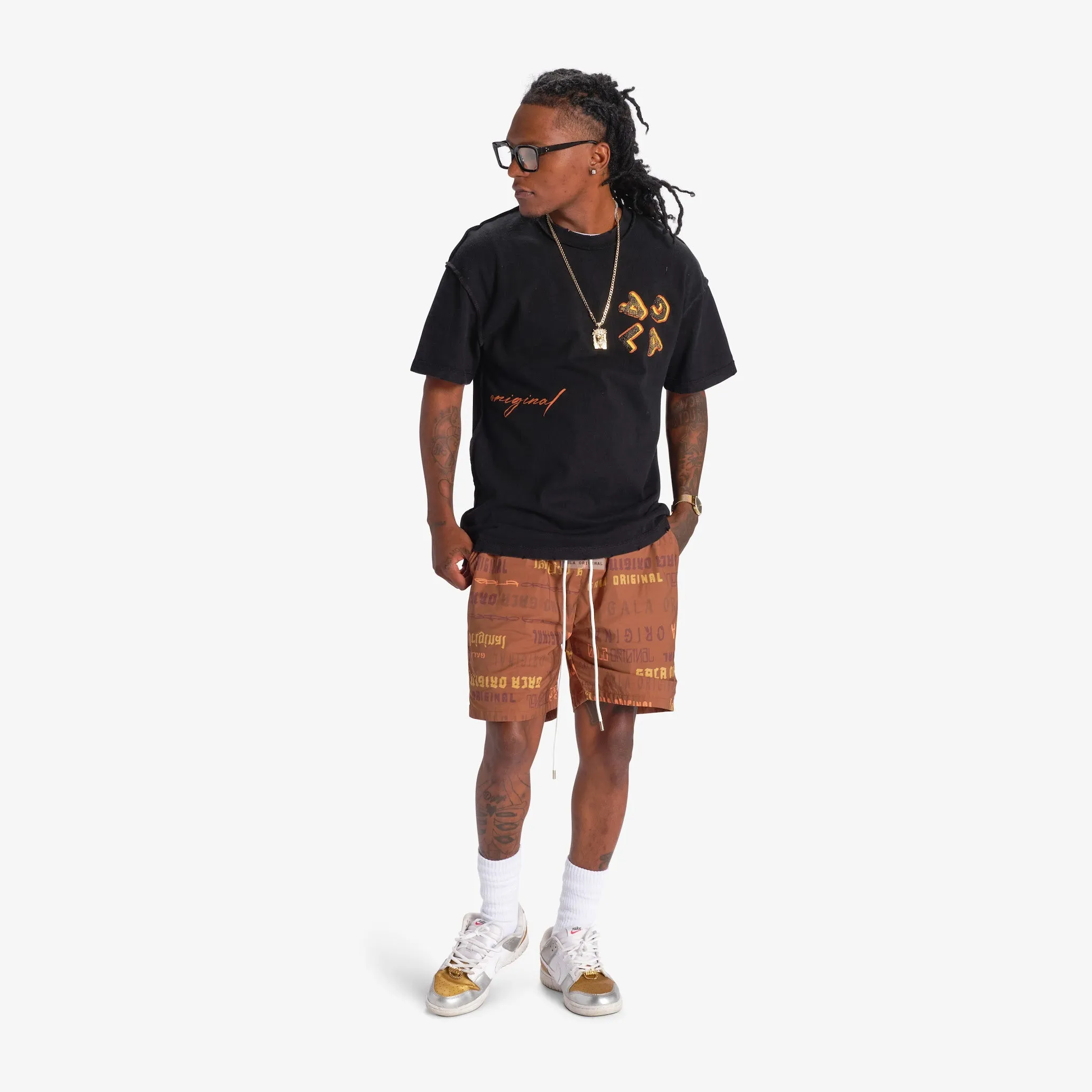 "MYSTERIO" TEE (BLACK)