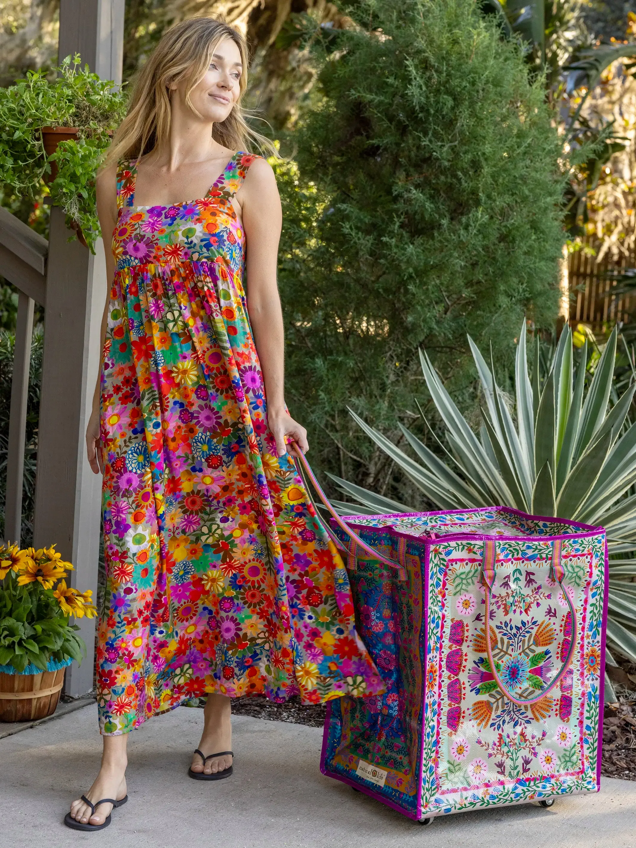 Tricia Maxi Dress - Rainbow Calico Floral