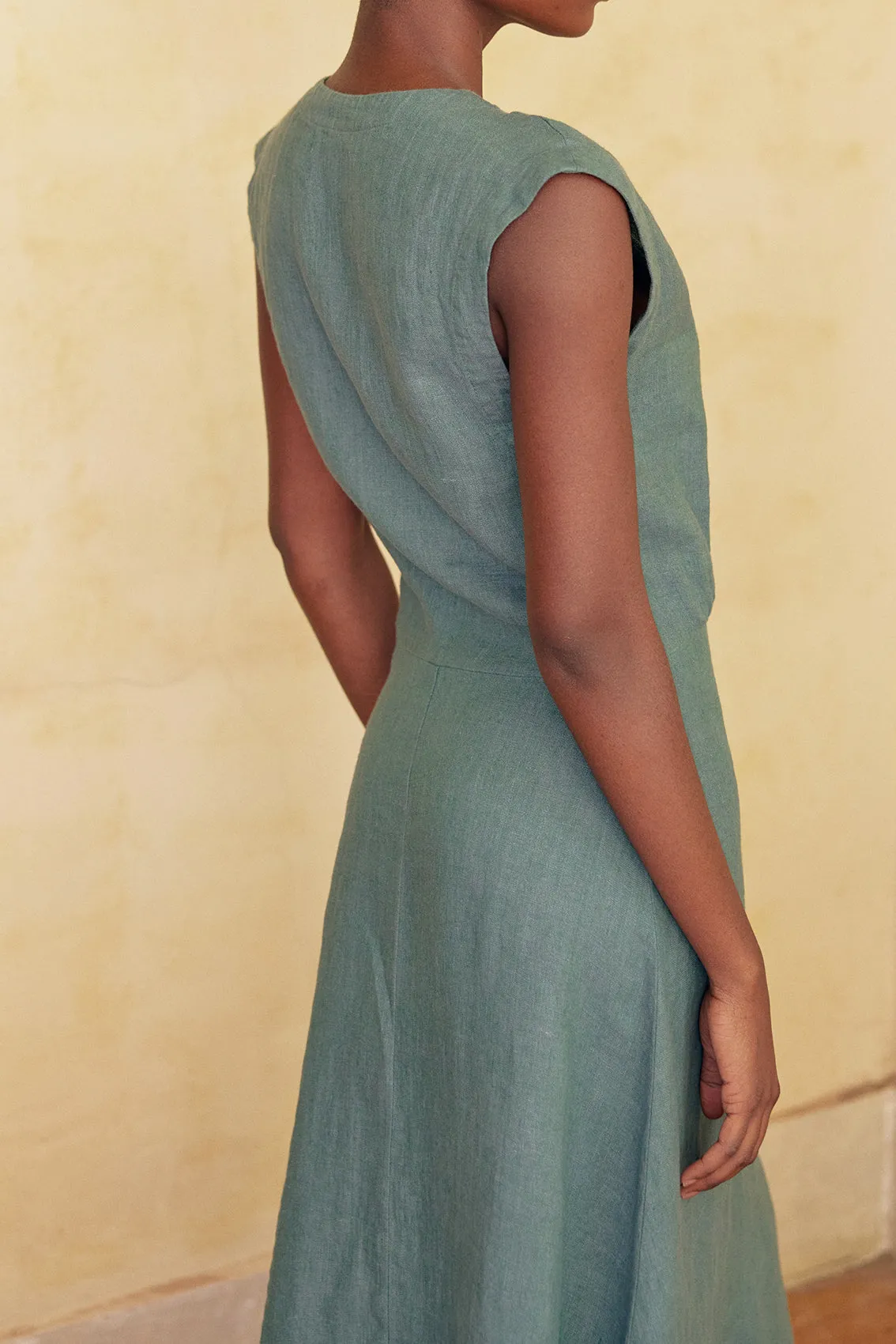 V-Neck Relaxed Dress Washed Linen - Agave